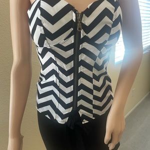 Strapless women’s top